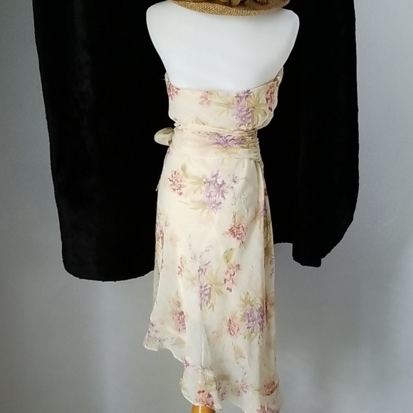 Lovely Soft Yellow S Dress Like New - Picture 5 of 7